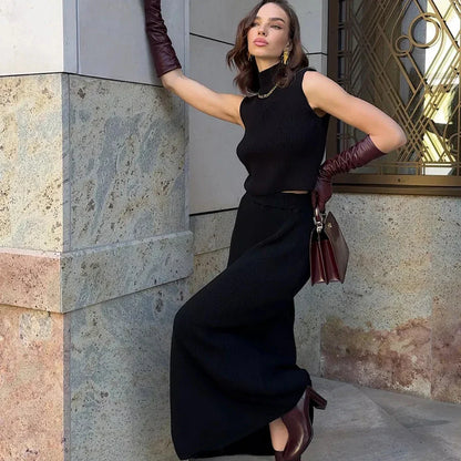 Elegant Knitted Skirt Set