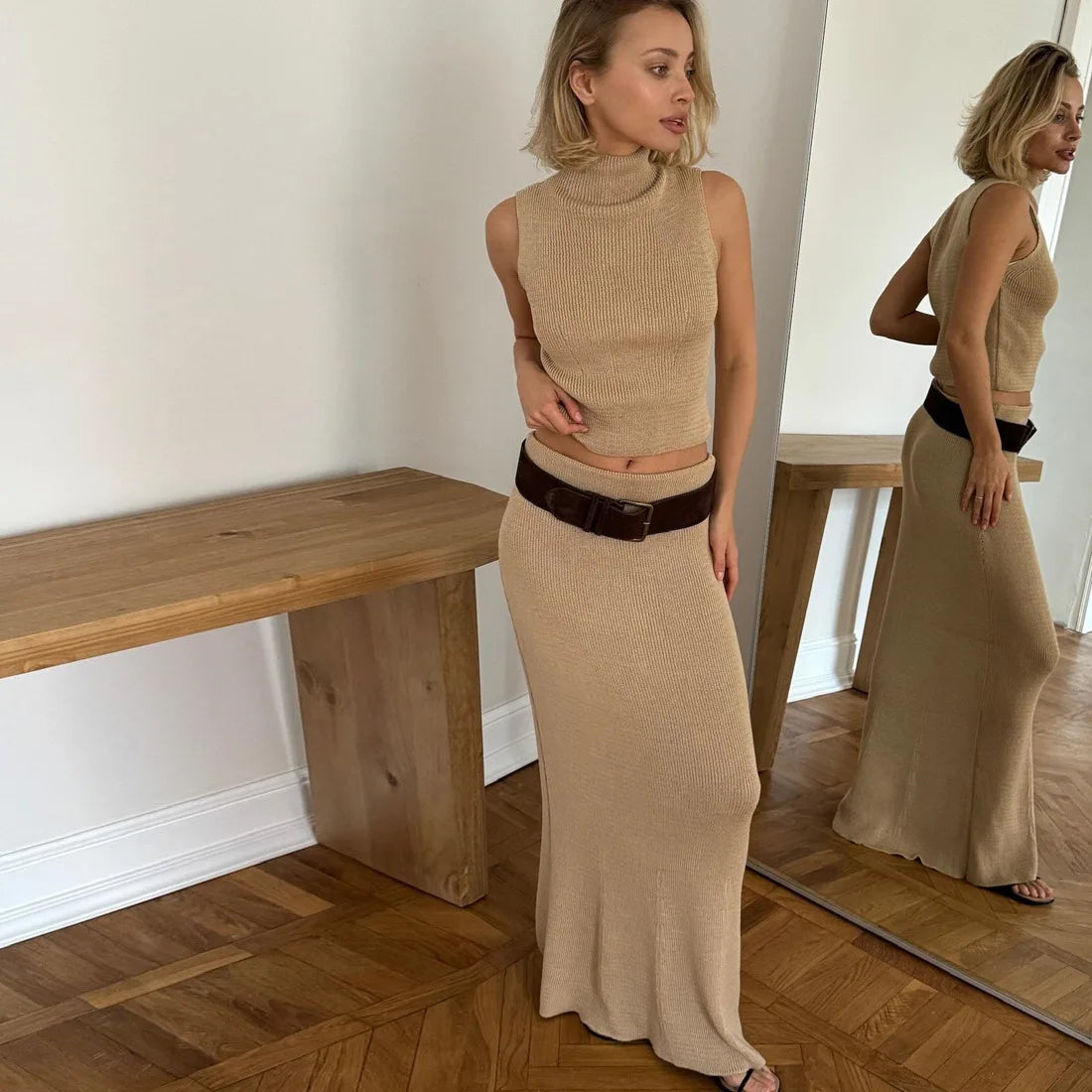 Elegant Knitted Skirt Set