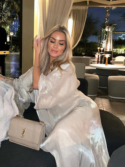 Opulent Silk Eid Abaya – Graceful Ramadan Caftan Gown