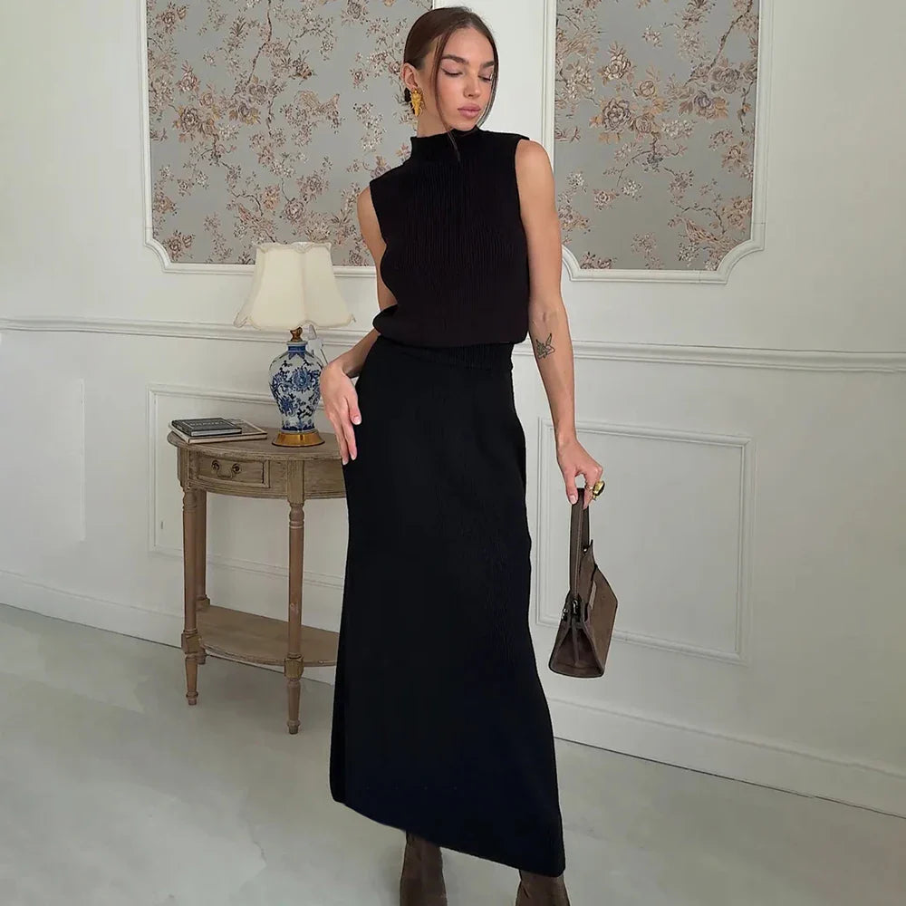 Elegant Knitted Skirt Set