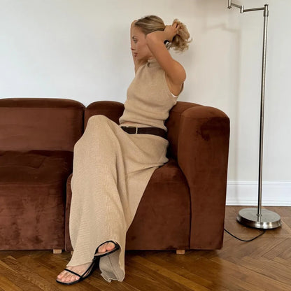 Elegant Knitted Skirt Set