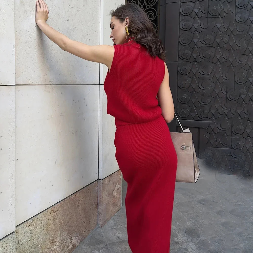 Elegant Knitted Skirt Set