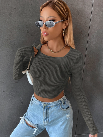 Minimal Muse Long-Sleeve Tee