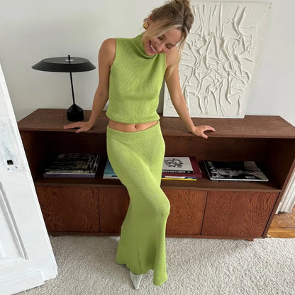Elegant Knitted Skirt Set