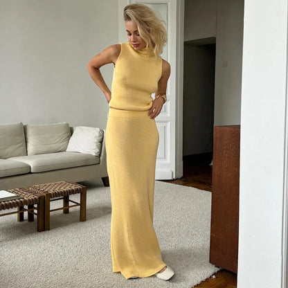 Elegant Knitted Skirt Set