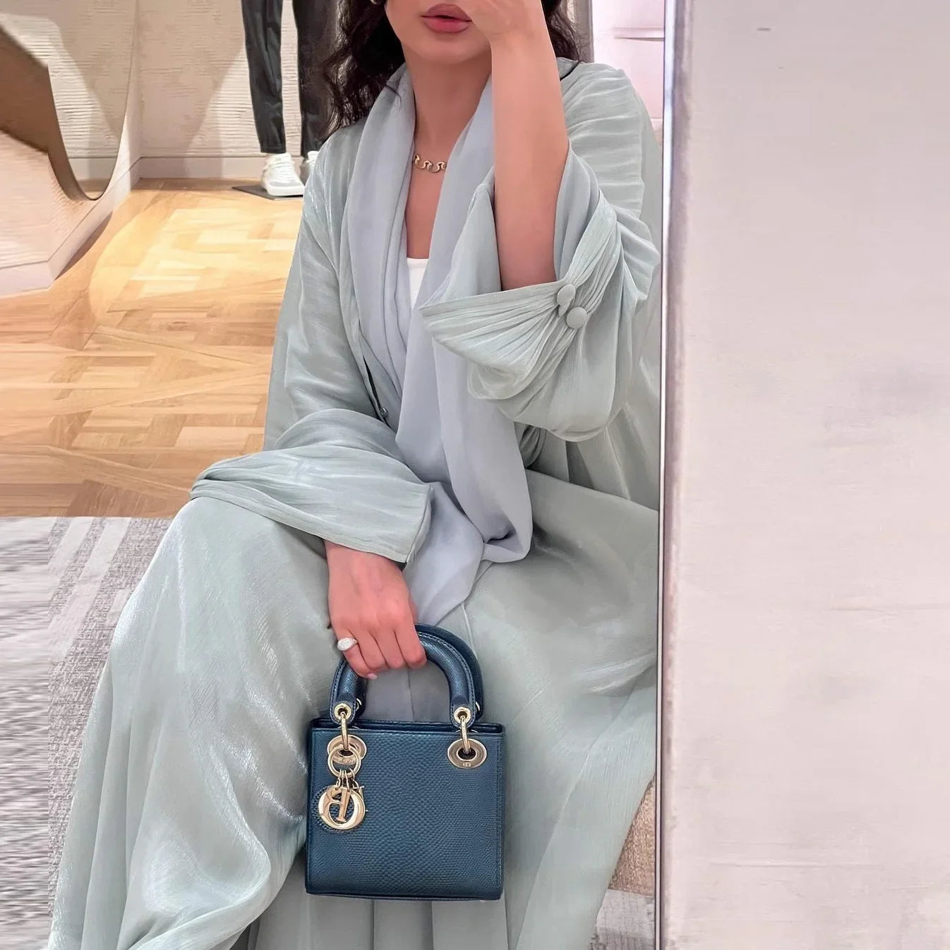 Opulent Silk Eid Abaya – Graceful Ramadan Caftan Gown